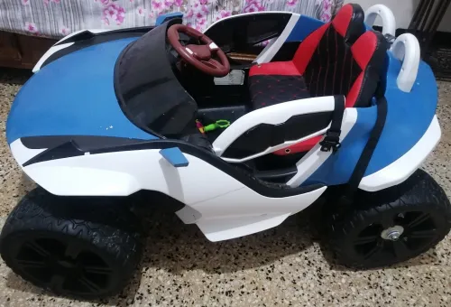 Voiture électrique pour enfant autonome et télécommandée 