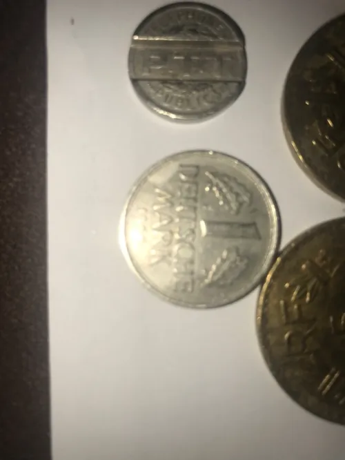 Les Pieces de 5 francs  2 francs 1 francs..