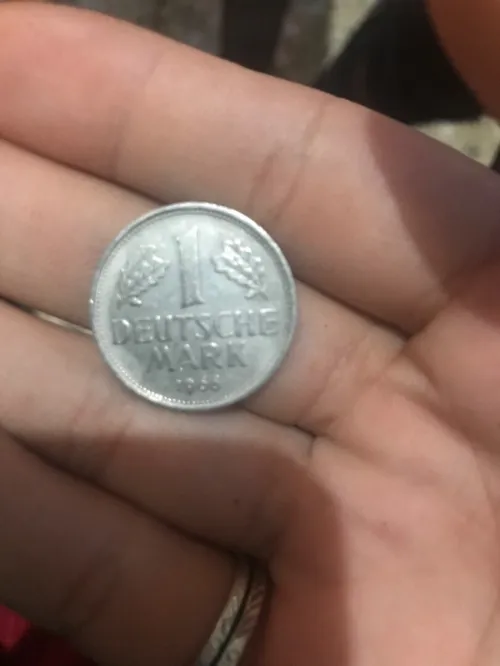 Les Pieces de 5 francs  2 francs 1 francs..