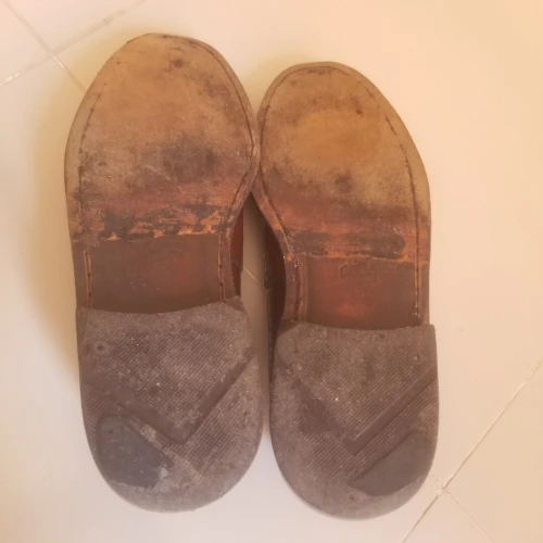 Chaussure style Richelieu de marque André, modèle Allister