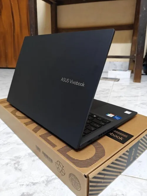 ASUS VivoBook