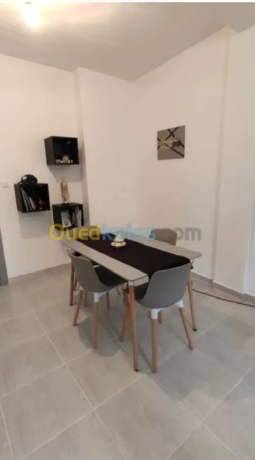 Location Appartement F4 Alger Souidania