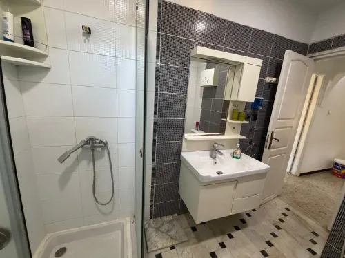 Location Appartement Niveau de villa F4 Alger Birkhadem