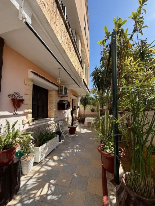 Location Appartement Niveau de villa F6 Alger El mouradia