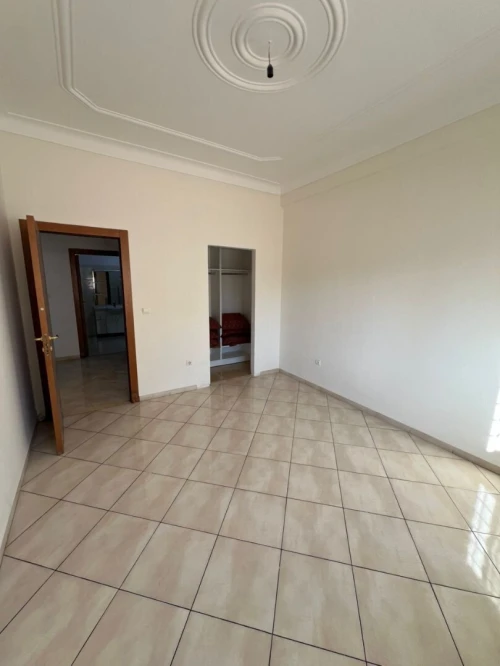 Location Appartement F4 Alger Zeralda