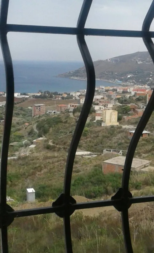 Vente Appartement F2 Tizi Ouzou Azeffoun