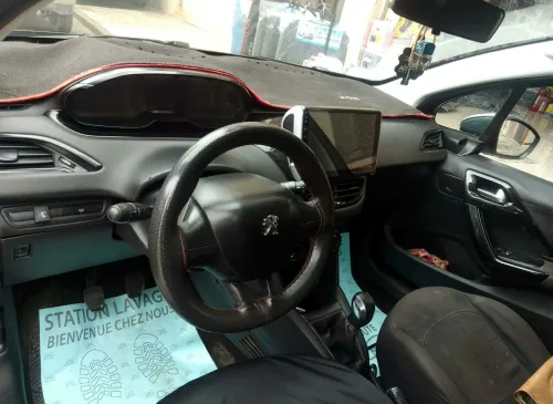 Peugeot 208 2013 Access