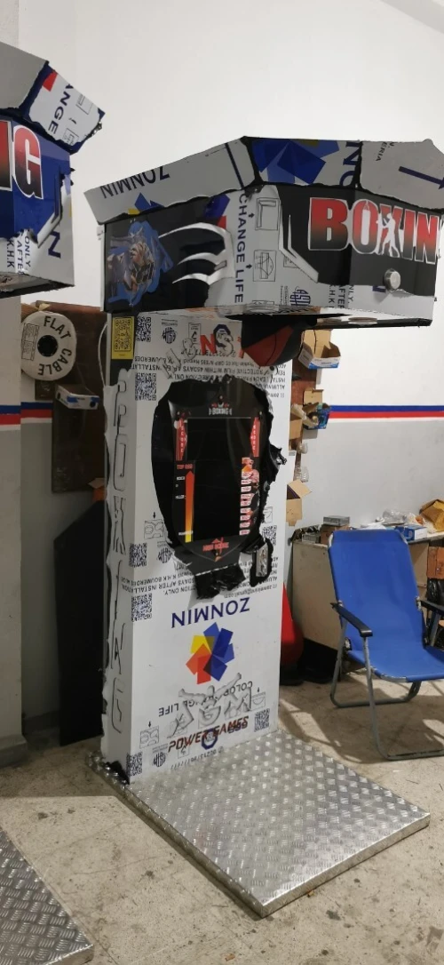 Machine de boxe, punching-ball machine, الة الملاكمة 