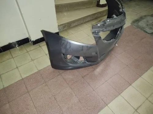 Parechoc avant Swift coupée 2015 peint gris souris