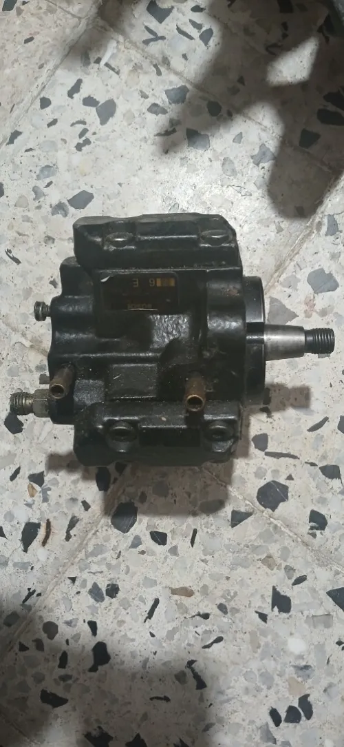 Piece moteur bmw m57 e39 e53 e46