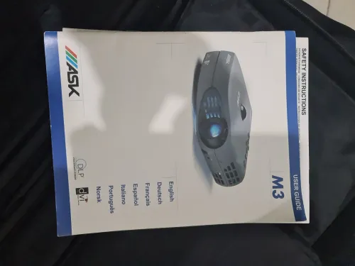 VIDÉO-PROJECTEUR 