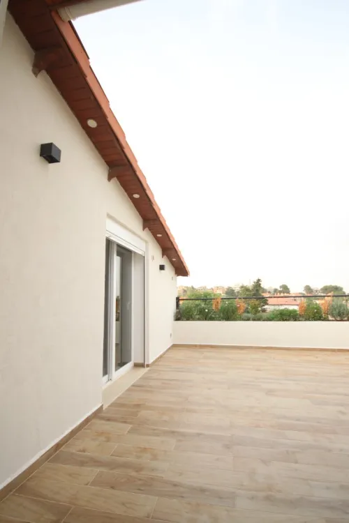 Construction et Renovation des villa et apparemment 