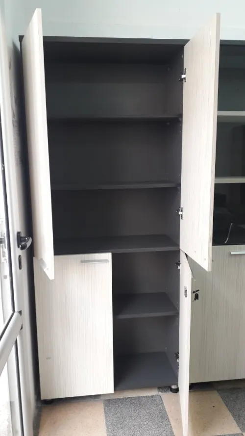 MOBILIER DE BUREAU 