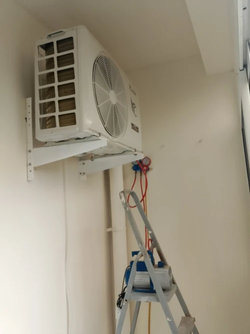 Froid et climatisation Réparateur d'électroménager sur Alger sidi Abdellah