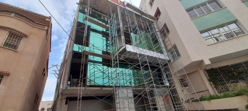 Mur rideau et Alucobond 
