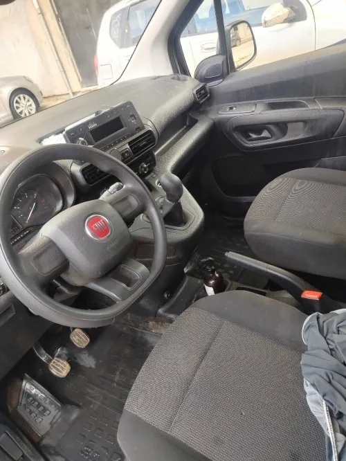Fiat Doblo 2024 2 place