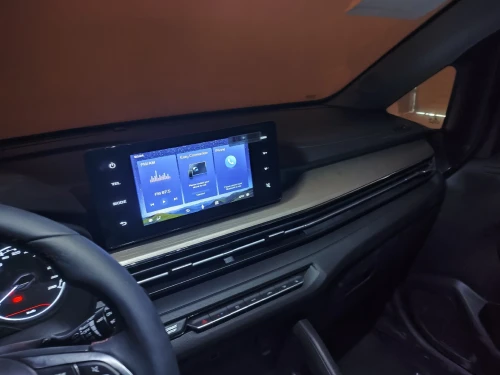 Geely Livan x3 pro 2025 