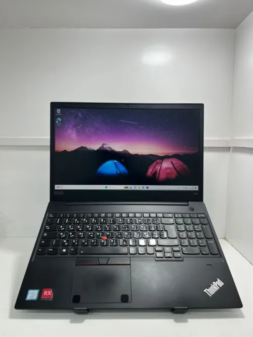 LENOVO THINKPAD E590 I7 8 EME 8565U 16 GB RAM 256SSD NVME GPU: RX 550X ECRAN 15.6 FHD