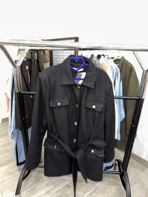 Vêtements femme, en gros