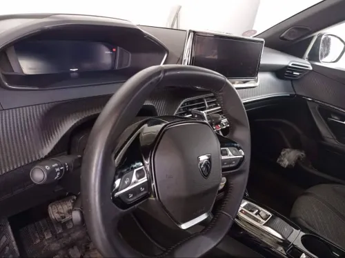 Peugeot 3008 2023 