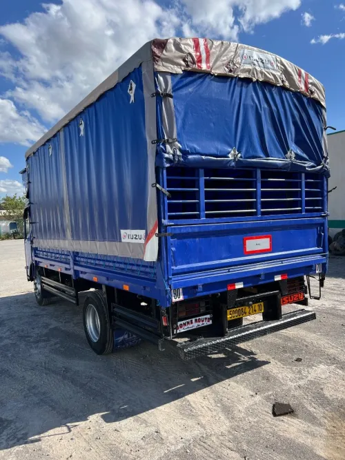 Isuzu Isuzu 2014