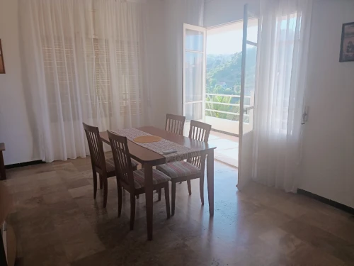 Location Appartement Niveau de villa F3 Alger El biar