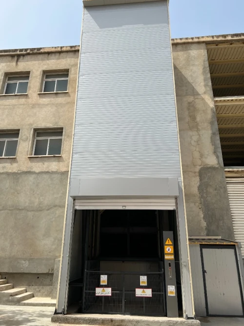 Montecharge hydraulique fabrication sur mesure - GRAVITY ALGERIE - interne ou externe