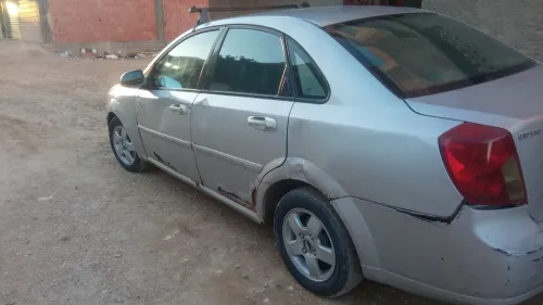 Chevrolet Optra 4 portes 2005 Optra 4 portes