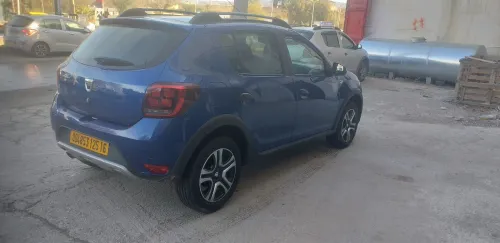 Dacia Sandero 2025 Stepway Expression plus