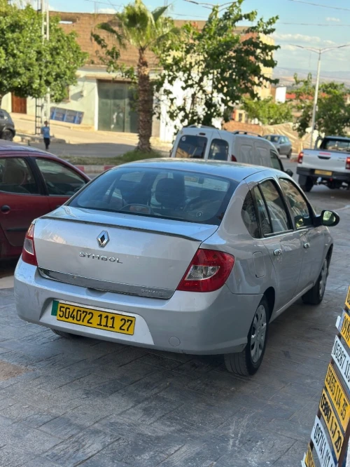 Renault Symbol 2011 