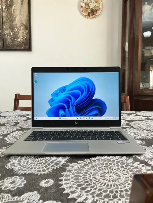 Ordinateur portable HP EliteBook 840 G6  Intel Core i5 vPro,8 eme  génération 