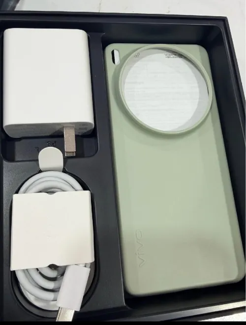 Vivo X300 Ultra