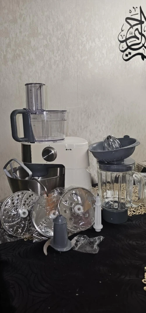 Pétrin robot multifonctions