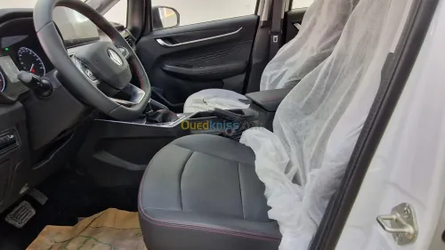 Geely livan x3 Pro 2025 version international