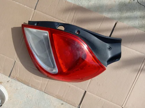 Phare clio 2007/2012