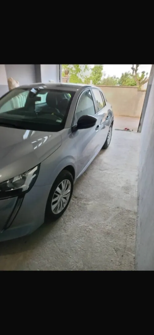 Peugeot 208 2022 