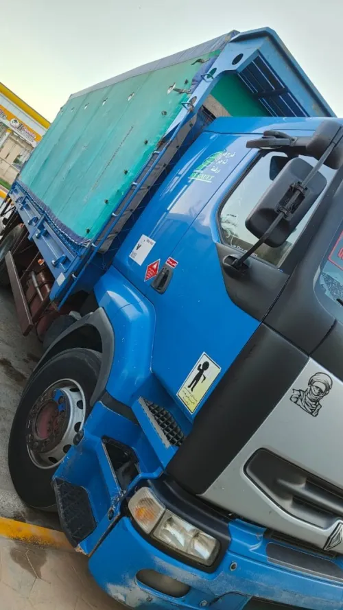 Renault R400 2003