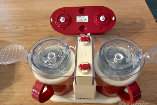 Sorbetière Ariete Twin Avec 2 Coupes Réfrigérées, Permet De Préparer Simultanément 2 Parfums De Glace Différents - Ice Cream Maker