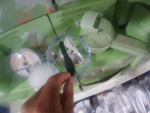 Mini Hachoir Electrique 4 en 1 A L'ail, Coupe-légumes , Viande Et Autres