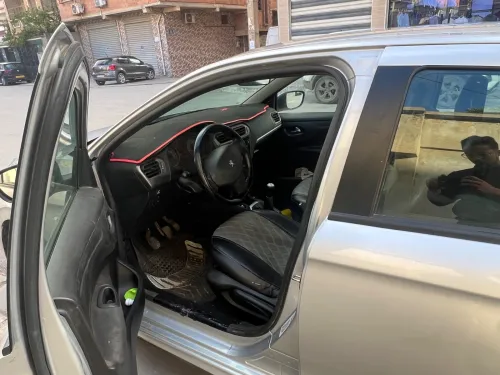 Peugeot 301 2014 Active