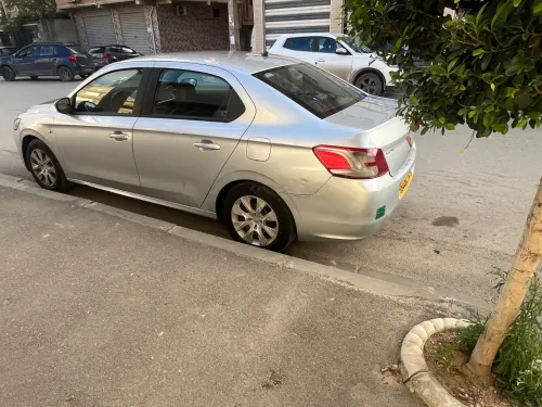 Peugeot 301 2014 Active