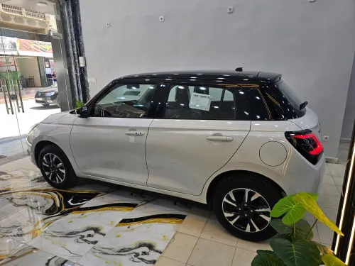 Suzuki Swift 2026 Full option
