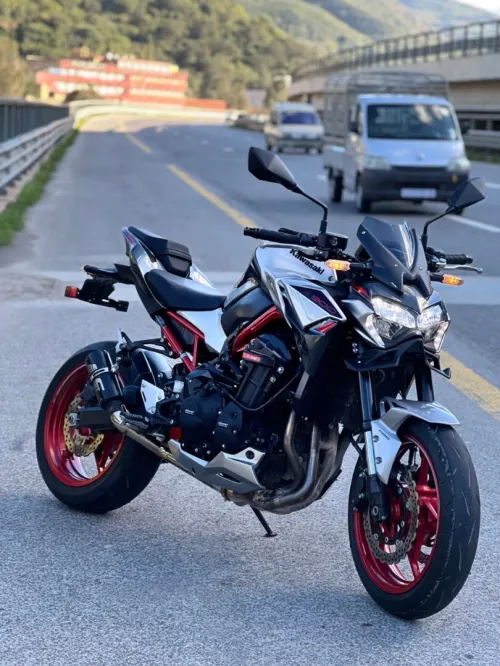 kawasaki Z900 2023