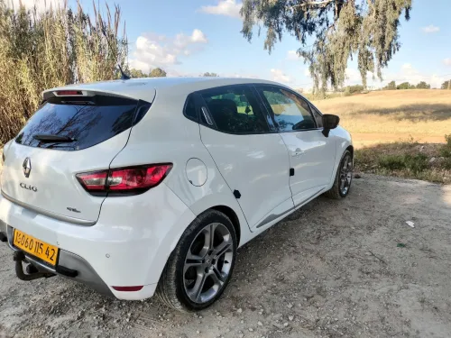 Renault Clio 4 2015 GT Line +