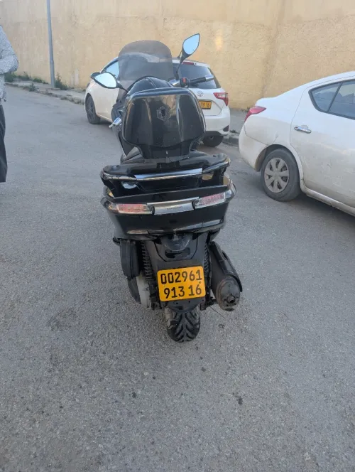Piaggio X10 2013