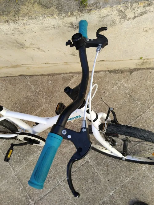 Velo B'twin 20 pouces