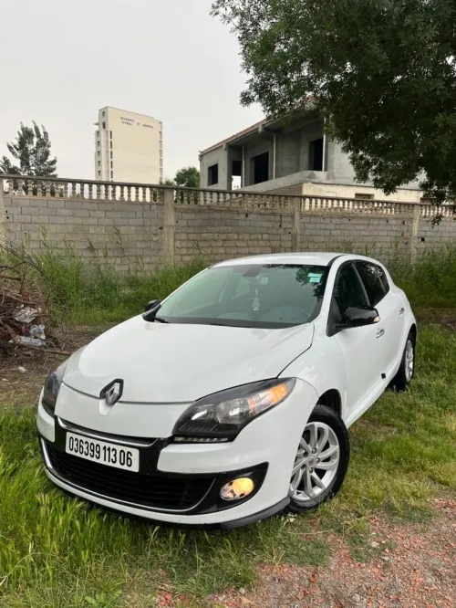 Renault Megane 3 2013 Play