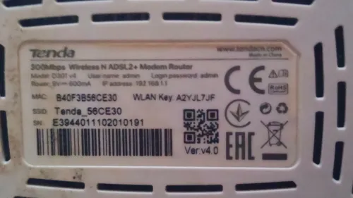 MODEM ROUTEUR ADSL 300 TENDA 301V4