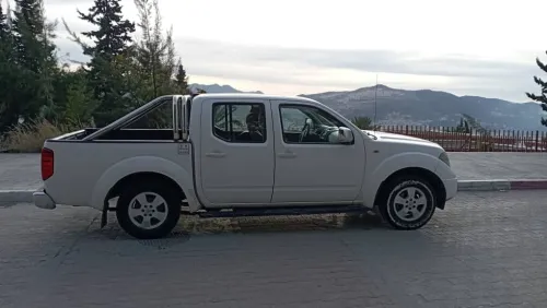 Nissan Navara 2011 Elegance 4x2
