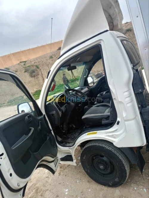 Kia K2700 2013